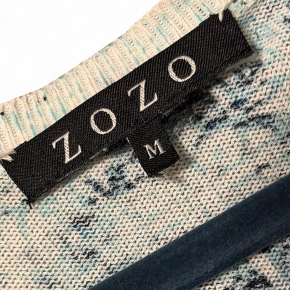 Zozo Women's Blue and White Cardigan Sweater - Picture 4 of 4